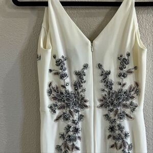 BEUTIFUL WHITE DRESS